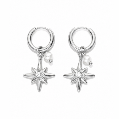 Zilveren ster parel oorbellen van stainless steel, productfoto op witte achtergrond